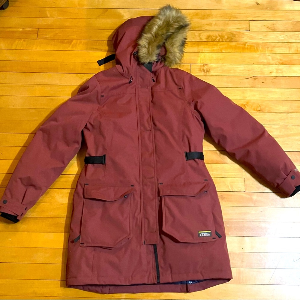 LL Bean Maine Mountain Parka: burgundy, hickory, small